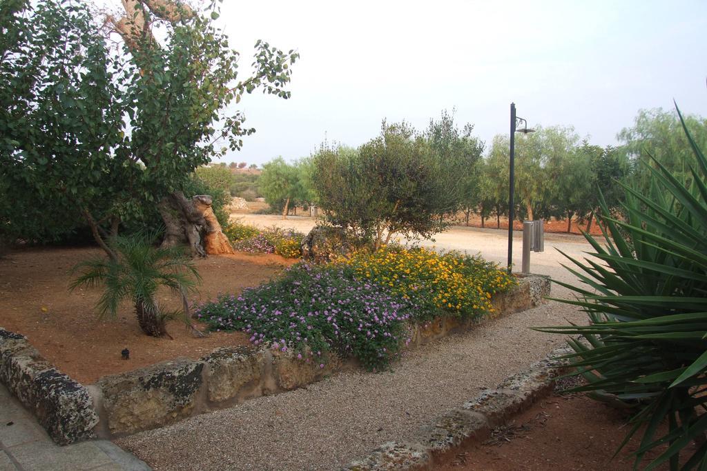 Azienda Agrituristica Masseria La Verna Patù Dış mekan fotoğraf